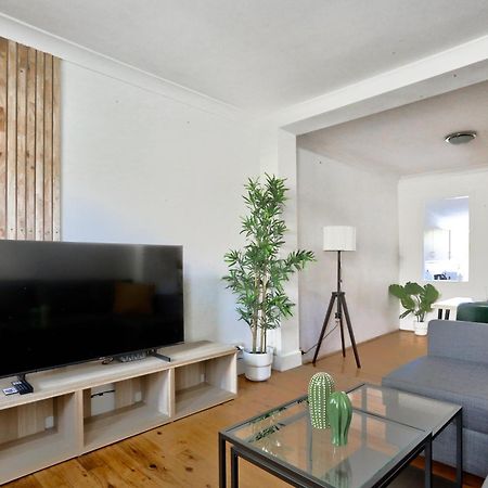 Delightful 2 Bedroom House Pyrmont 2 E-Bikes Included Sydney Exterior foto